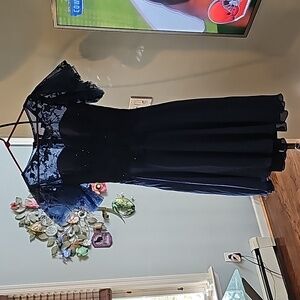 Lacey Top Navy Blue Dress Size 8 NWT !!